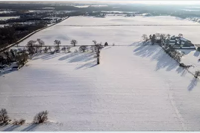 9202 Town Hall Road, Belvidere, IL 61008 - Photo 11