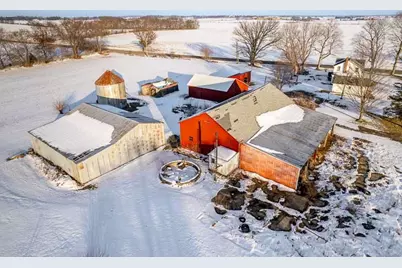 9202 Town Hall Road, Belvidere, IL 61008 - Photo 37