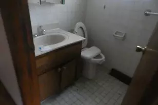 2811 W 82nd St, Chicago, IL 60620 - Photo 5