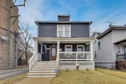 7515 S Chappel Avenue, Chicago, IL 60649 - Photo 1