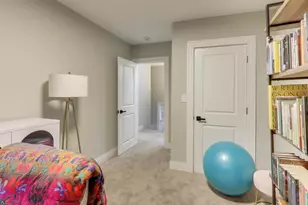 7515 S Chappel Ave, Chicago, IL 60649 - Photo 25