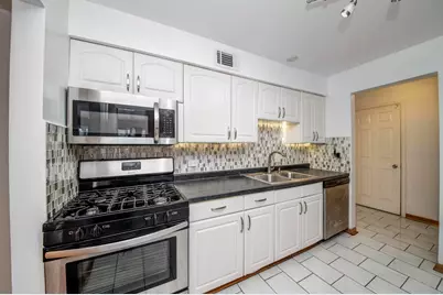 5300 Carriage Way Drive #107, Rolling Meadows, IL 60008 - Photo 3