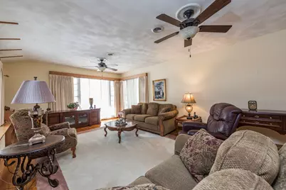 1118 Shiloh Boulevard, Zion, IL 60099 - Photo 5