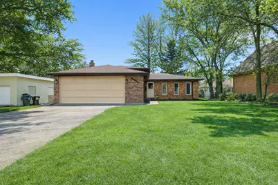 18341 Poplar Avenue, Homewood, IL 60430 - Photo 1