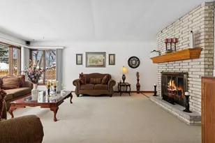 7216 S Octavia Ave, Bridgeview, IL 60455 - Photo 5