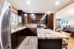 9207 S Halsted St, Chicago, IL 60620 - Photo 7