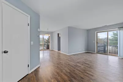 1535 Raymond Drive #202, Naperville, IL 60563 - Photo 9