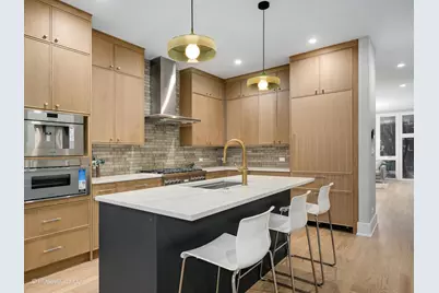 [Address not provided], Chicago, IL 60612 - Photo 7