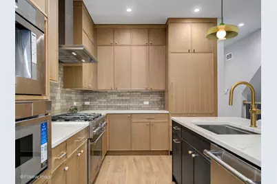 [Address not provided], Chicago, IL 60612 - Photo 9