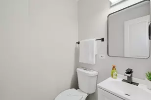 1104 W 87th St, Chicago, IL 60620 - Photo 7