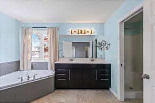 3905 Brookfield Dr, Champaign, IL 61822 - Photo 27