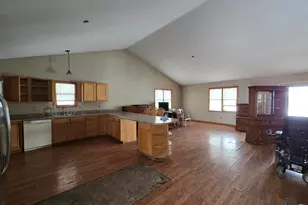 111 E Chestnut, Mt. Sterling, IL 62353 - Photo 3