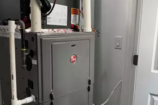 5027 S Indiana Ave, Chicago, IL 60615 - Photo 13