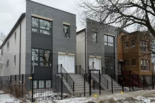 5027 S Indiana Ave, Chicago, IL 60615 - Photo 1