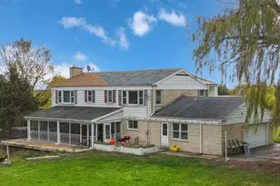 17230 W Il Route 173 Rte, Old Mill Creek, IL 60083 - Photo 3