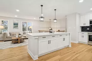 1420 Hassell Rd, Hoffman Estates, IL 60169 - Photo 11