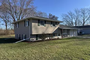 24031 S Cardinal Dr, Channahon, IL 60410 - Photo 3