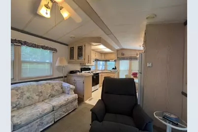 2795 E 28th Lot 140 Road, Seneca, IL 61360 - Photo 13