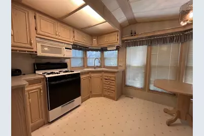 2795 E 28th Lot 140 Road, Seneca, IL 61360 - Photo 5