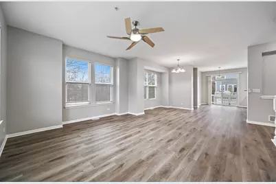 982 Tuscany Drive, Streamwood, IL 60107 - Photo 5