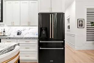 515 E Oakwood Blvd, Chicago, IL 60653 - Photo 19