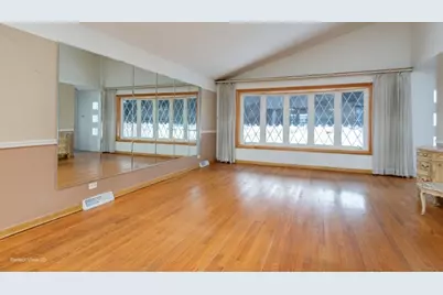 10617 S Kenton Avenue, Oak Lawn, IL 60453 - Photo 9