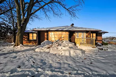 8200 W 95 Street, Hickory Hills, IL 60457 - Photo 3