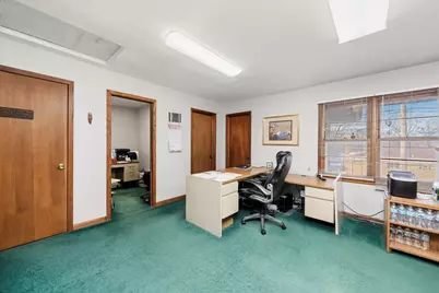 8200 W 95 Street, Hickory Hills, IL 60457 - Photo 35