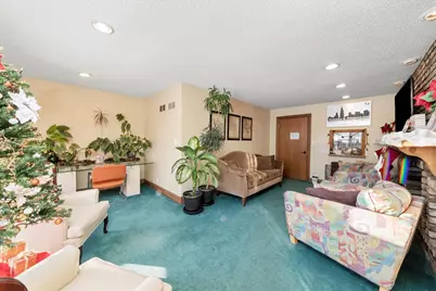 8200 W 95 Street, Hickory Hills, IL 60457 - Photo 21