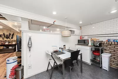 8200 W 95 Street, Hickory Hills, IL 60457 - Photo 17