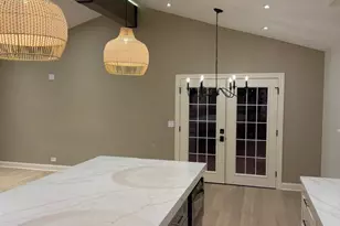 700 Florence Dr, Park Ridge, IL 60068 - Photo 13