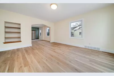 [Address not provided], Loves Park, IL 61111 - Photo 9