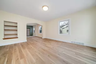 [Address not provided], Loves Park, IL 61111 - Photo 9