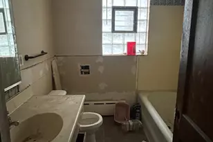 1809 S 49th Ave, Cicero, IL 60804 - Photo 13