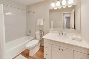 613 W Central Rd, Mount Prospect, IL 60056 - Photo 9