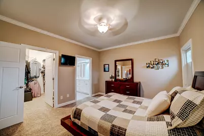 558 E Martin Avenue, Watseka, IL 60970 - Photo 19