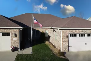 558 E Martin Ave, Watseka, IL 60970 - Photo 49