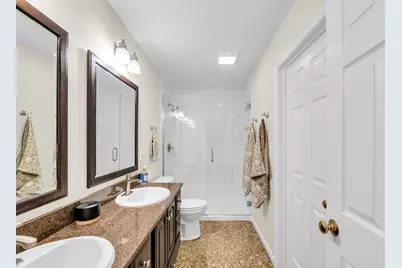 255 Midlane Drive, Crystal Lake, IL 60012 - Photo 11