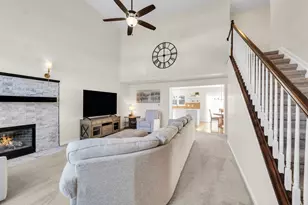 255 Midlane Dr, Crystal Lake, IL 60012 - Photo 5