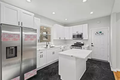 7809 S Peoria Street, Chicago, IL 60620 - Photo 11