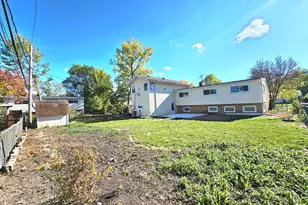 7434 Emerson St, Morton Grove, IL 60053 - Photo 37