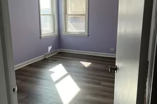 5552 N Major Ave, Chicago, IL 60630 - Photo 11