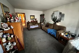 5552 N Major Ave, Chicago, IL 60630 - Photo 3