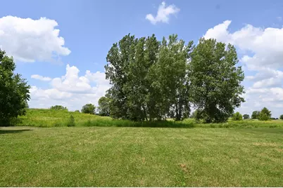 3900 W Nettle Creek Drive, Morris, IL 60450 - Photo 3