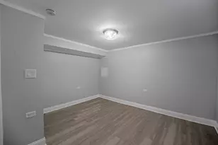 7715 S Oglesby Ave, Chicago, IL 60649 - Photo 31