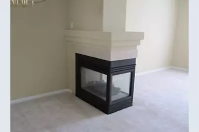 587 S Parkside Drive #587, Round Lake, IL 60073 - Photo 5