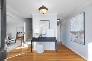 1137 Kenilworth Cir, Naperville, IL 60540 - Photo 5