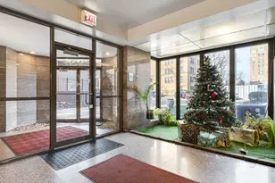 7337 S South Shore Dr, Chicago, IL 60649 - Photo 3