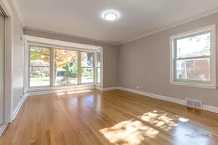 7810 Kildare Ave, Skokie, IL 60076 - Photo 11