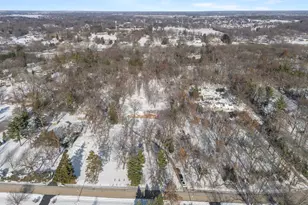 40W930 Brown Rd, Saint Charles, IL 60174 - Photo 5